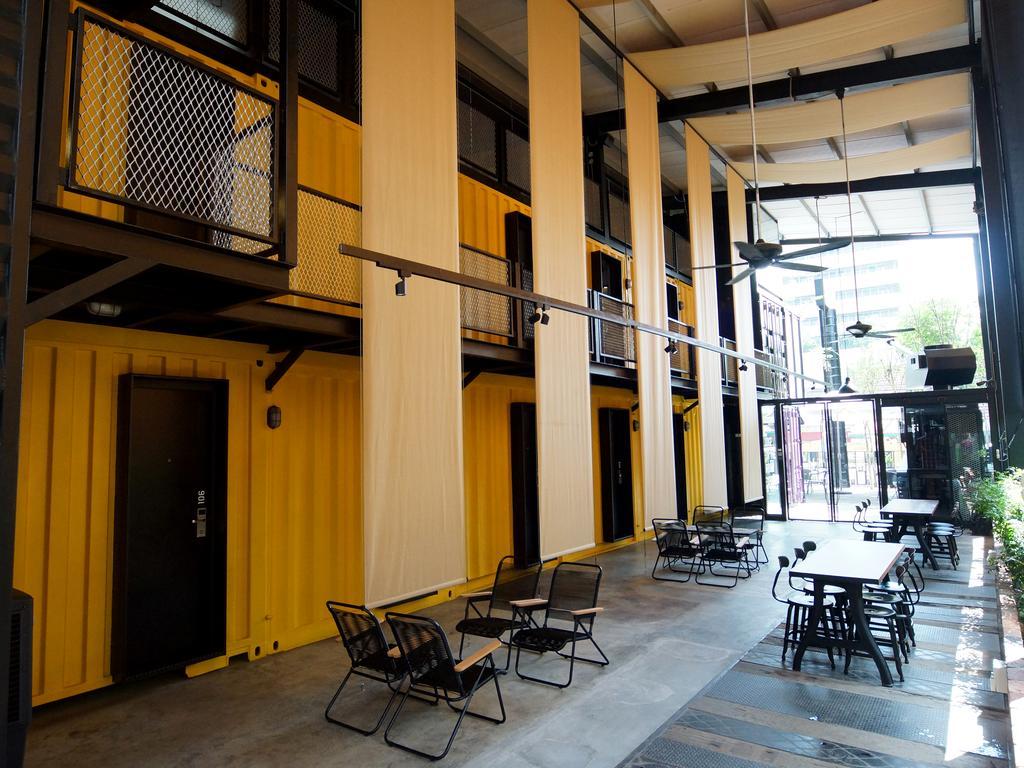 Container Hotel Kuala Lumpur Buitenkant foto